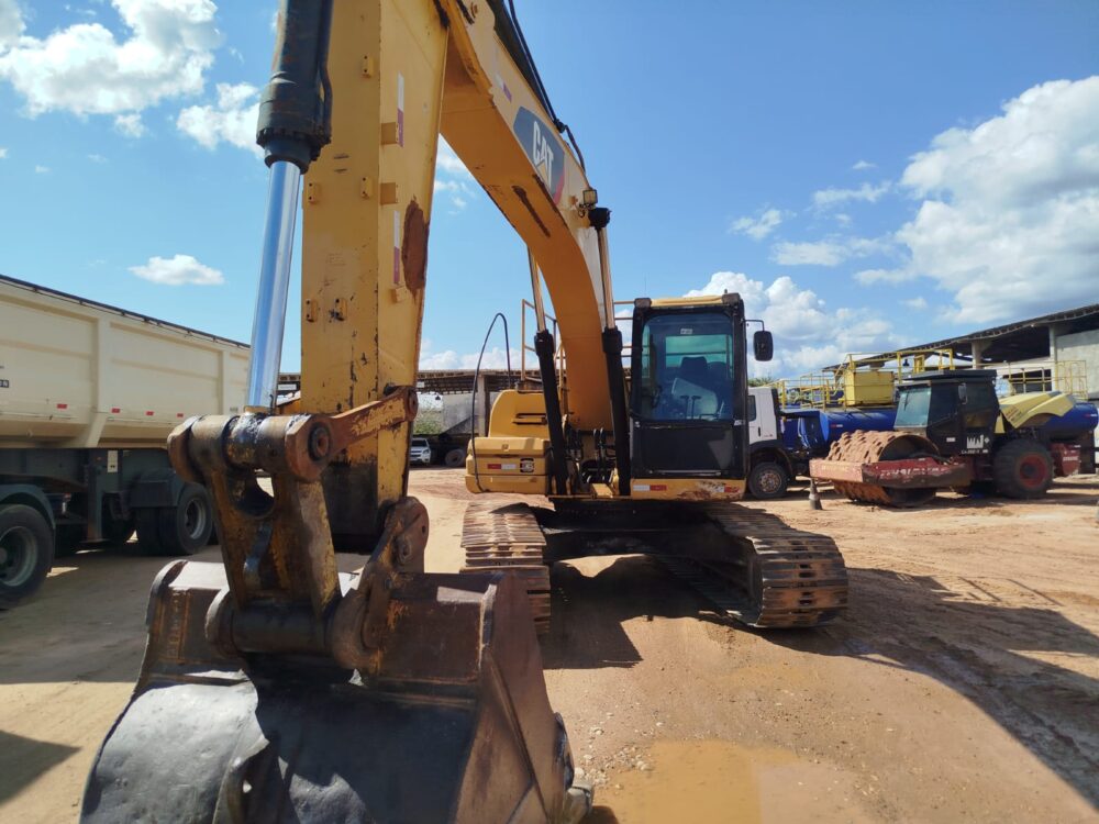 Leilão de Máquinas Pesadas Venda ou Arremate com Máxima Eficiência e Alcance Nacional