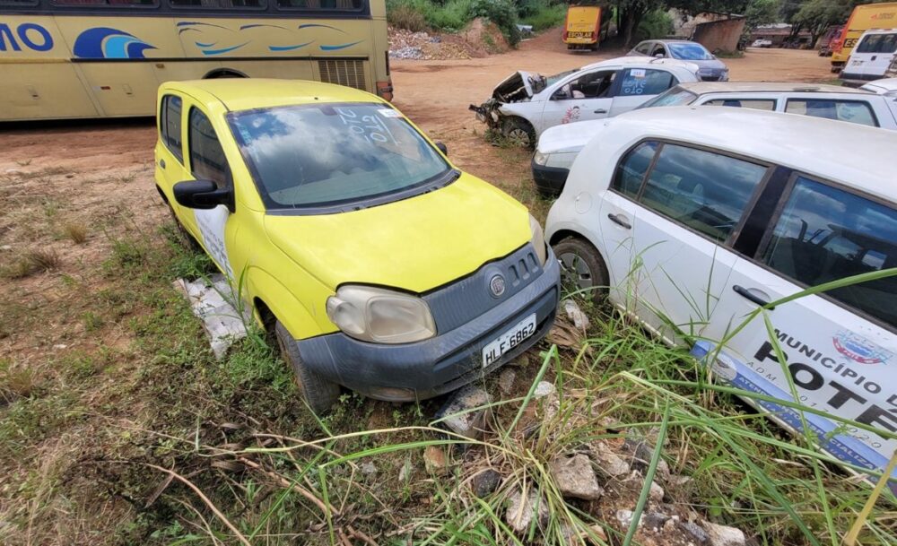 comprar carro retomado de banco em leilão